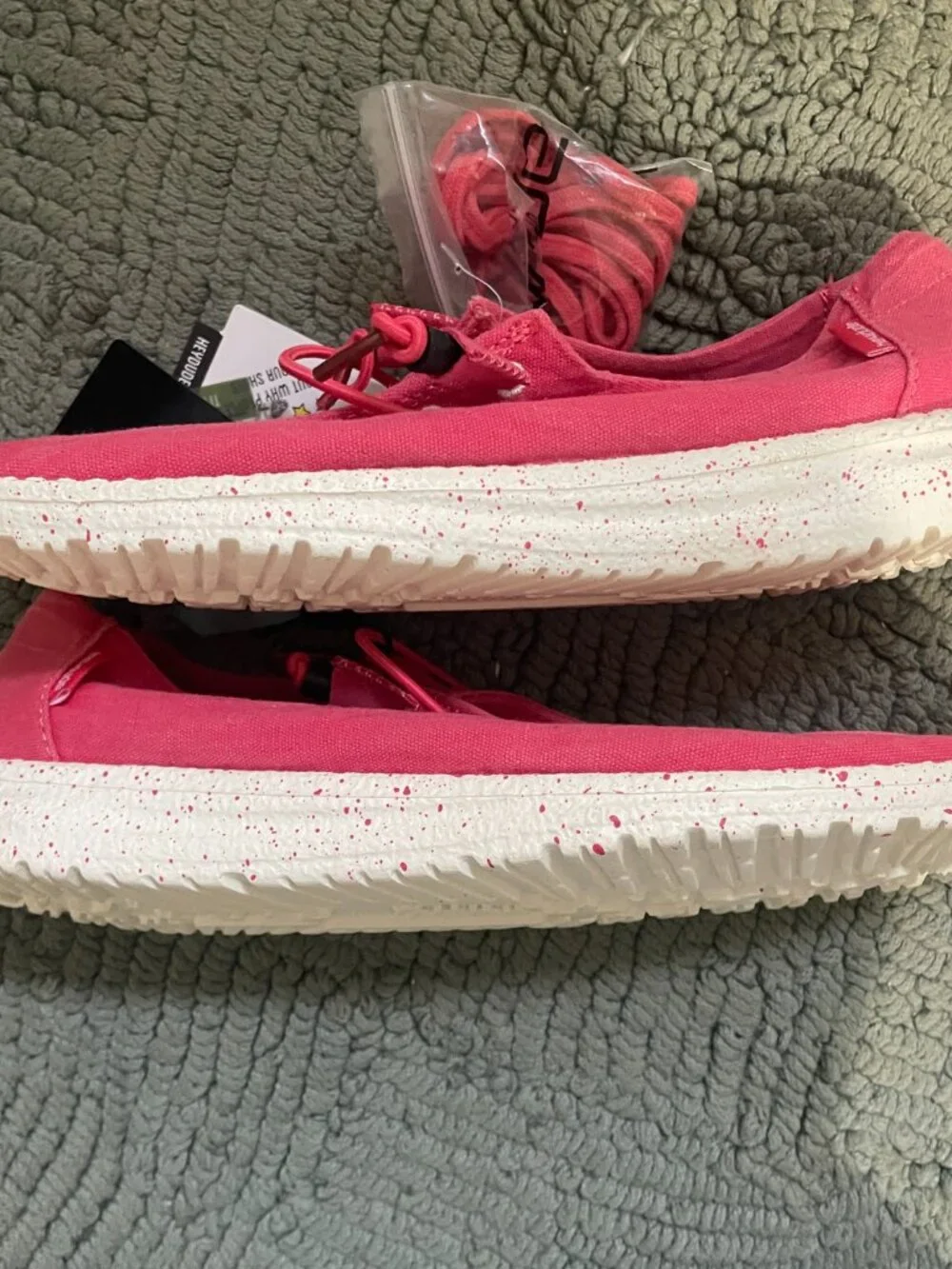 Hey Dude Wendy women’s Size 8 casual shoes Pink Coral NWT - Picture 7 of 7